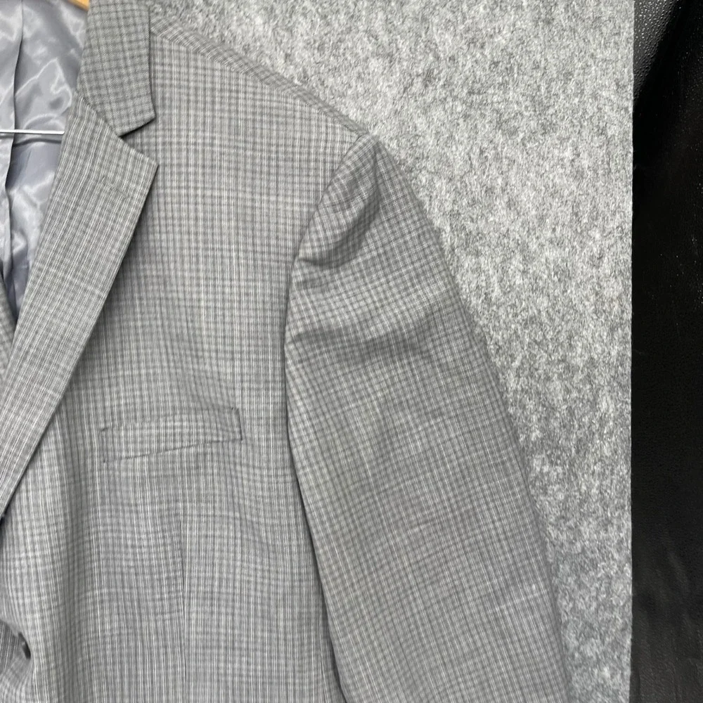 Pronto Uomo Platinum Blazer Mens 52R Grey Plaid Wool Blend 2 Button Sport Coat